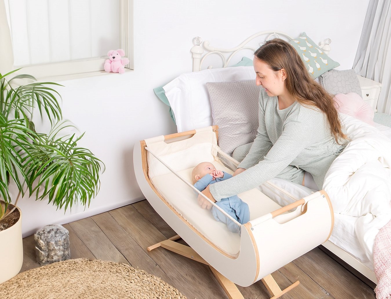 sustainable bedside crib