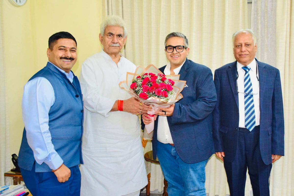 RVS iGlobal Meets J&K Lieutenant Governor for IT Operations